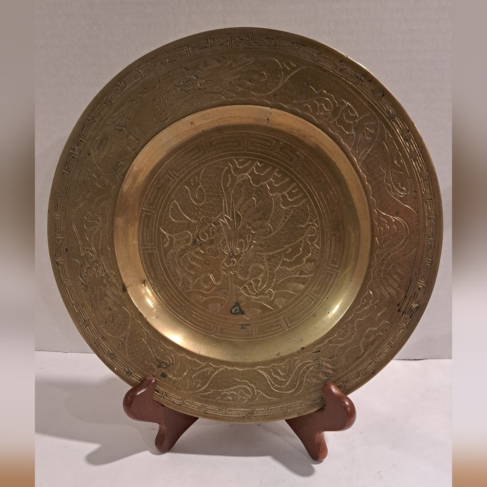 Antique Chinese bronze dragon plate - Bronze - China - 19/20th century.